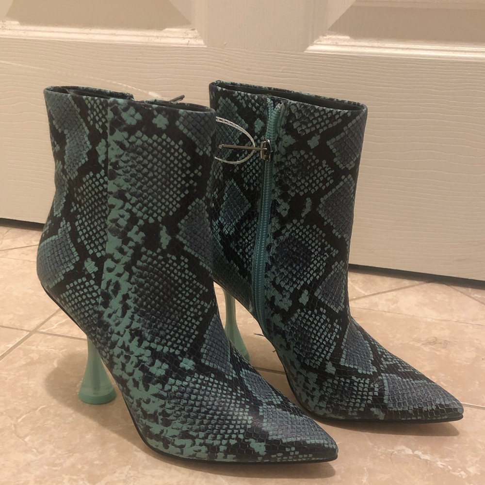 Gianni Bini Blue Snakeprint Heel Ankle Boots